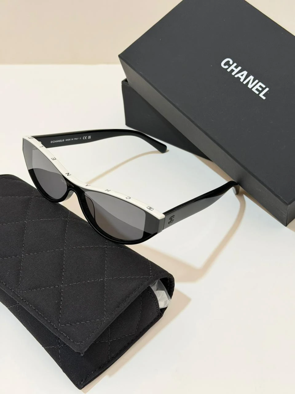 sunglasses CHANEL